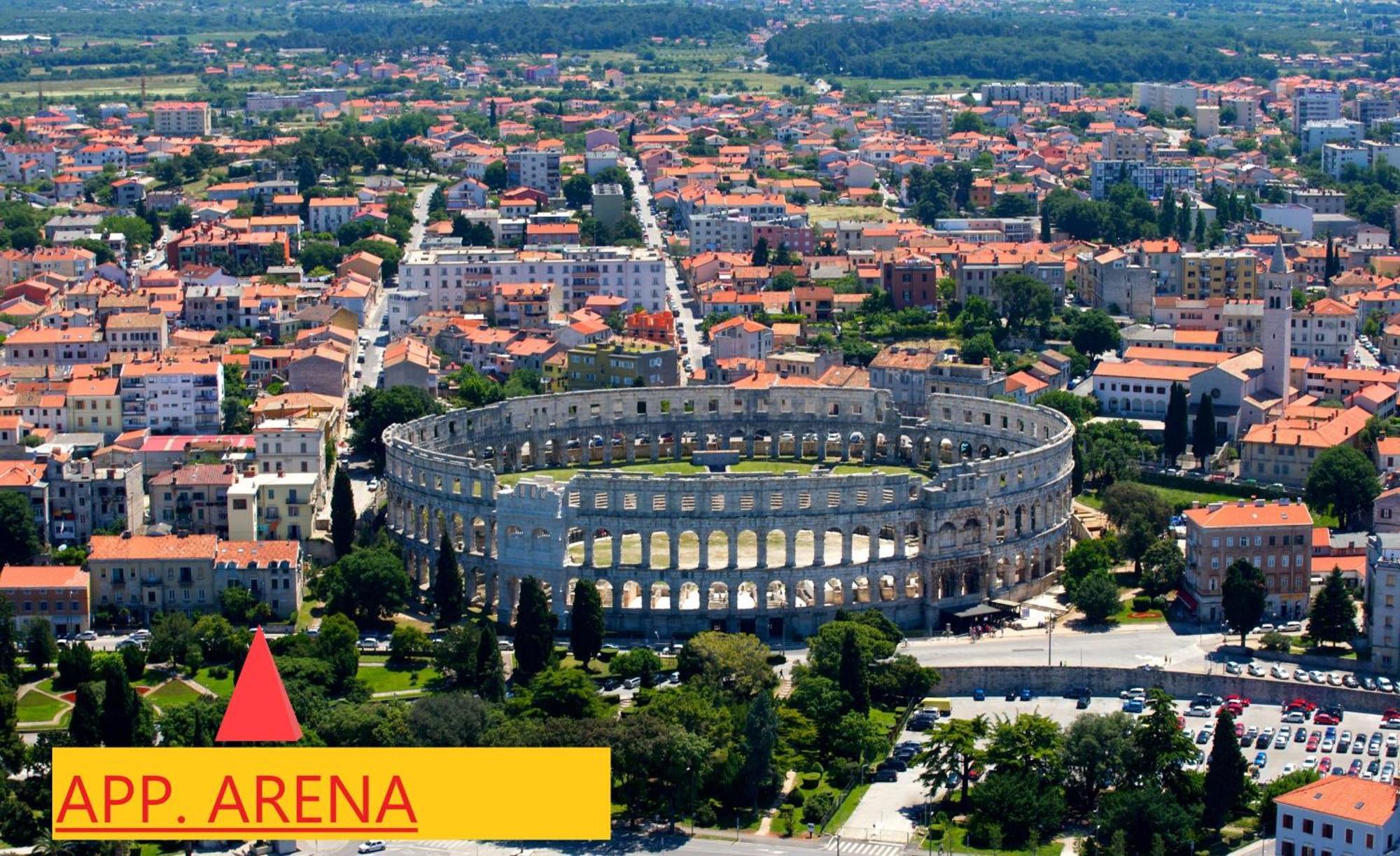 Apartments Arena Pula Exteriör bild